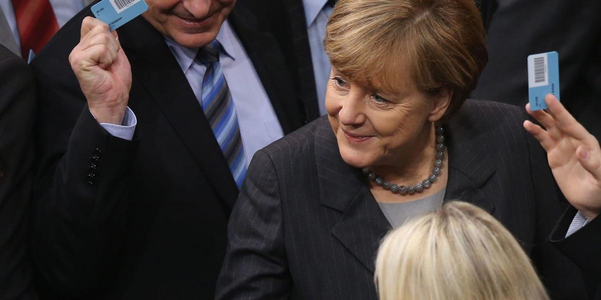 Angela Merkel leadja szavazatát FOTÓ: EUROPRESS/GETTY IMAGES/SEAN GALLUP