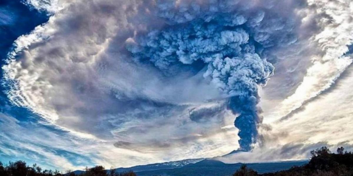 A város lakosai félelemmel vegyes örömmel üdvözölték az Etna kitörését