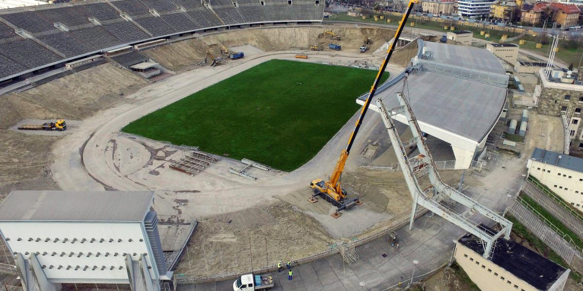 Munkagépek dolgoznak az 1953-ban átadott egykori Népstadion területén
FOTÓ: MTI/RUZSA ISTVÁN