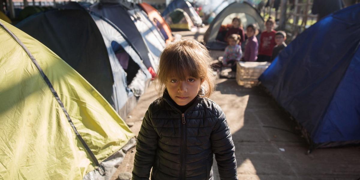 Ha menekülni próbál, újabb traumatikus "élmények" várják - Fotó: Matt Cardy/Getty Images