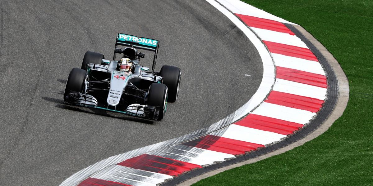 Lewis Hamiltonnak valószínűleg sok előzést kell majd bemutatnia vasárnap FOTÓ: EUROPRESS/GETTY IMAGES/MARK THOMPSON