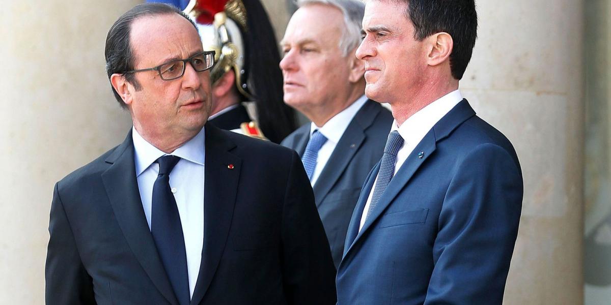 A francia „vezérkar”: Francois Hollande elnök, Manuel Valls kormányfő és Jean-Marc Ayrault külügyminiszter. Mindhármukat maga al