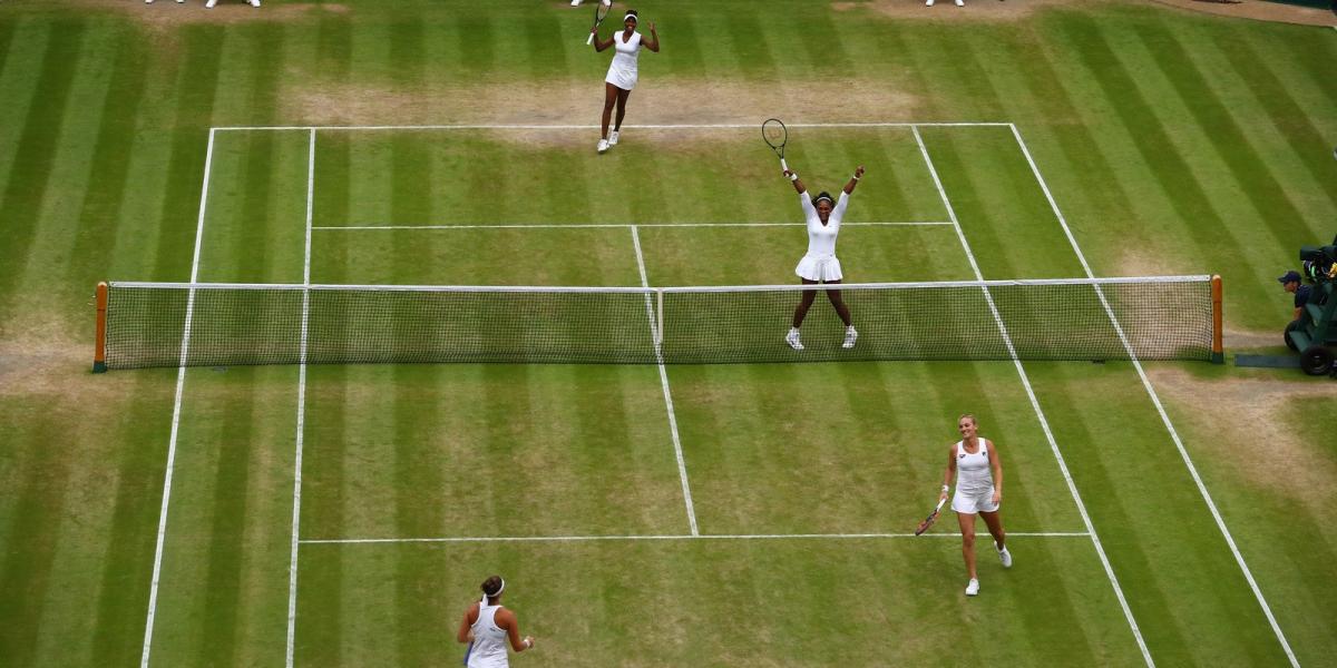 A páros női döntő Wimbledonban. FOTÓ:  Julian Finney/Getty Images