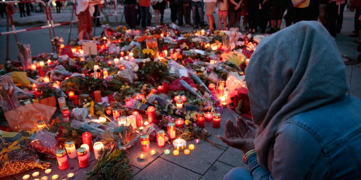 Emlékezés a halottakra. FOTÓ: Johannes Simon/Getty Images