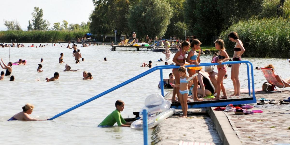 Akkor nyugodt a strandolás, ha értékeinket biztonságban tudhatjuk a nyaralóban - Népszava fotó