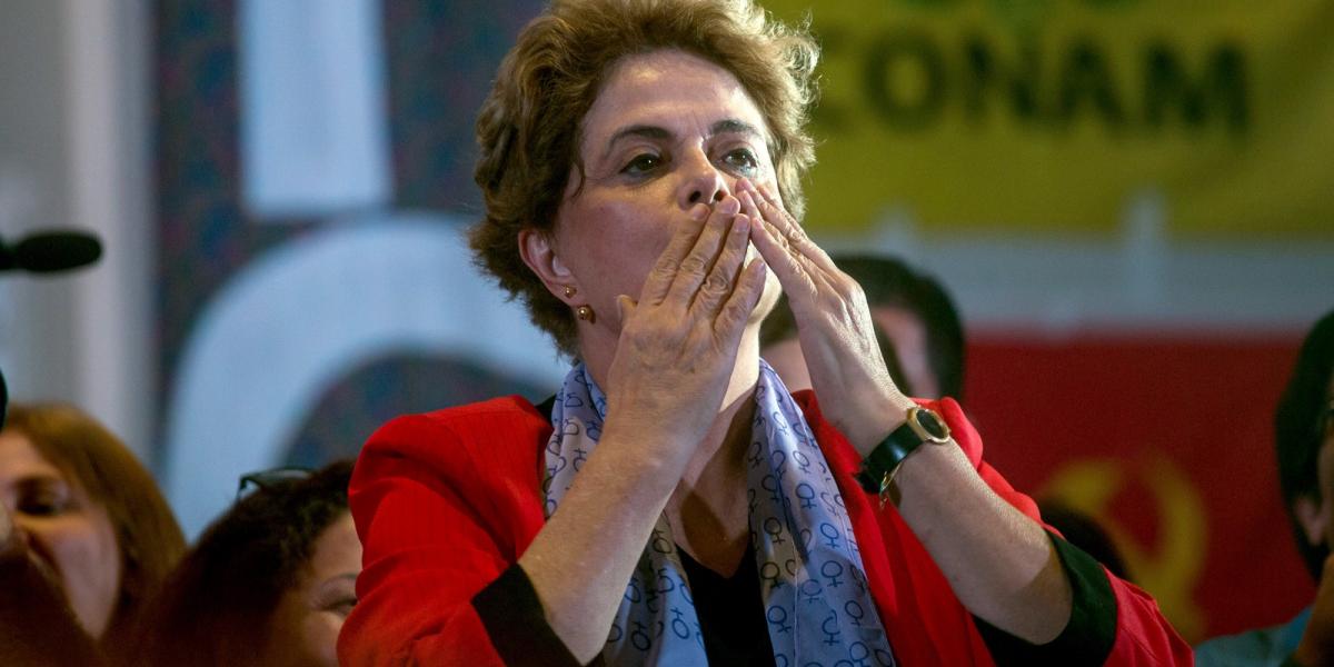 Dilma Rousseff egy Sao Pauló-i nagygyűlésen FOTÓ: EUROPRESS/GETTY IMAGES/VICTOR MORIYAMA