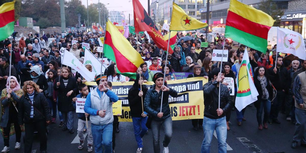 A németországi kurd tüntetést provokációnak nevezte a török külügyminiszter FOTÓ: EUROPRESS/GETTY IMAGES/SEAN GALLUP