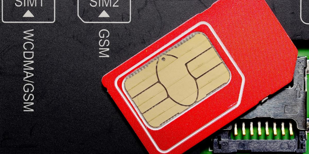 Tavaly egy hajléktatlan nevére 200 ezer SIM-kártyát vásároltak FOTÓ: THINKSTOCK