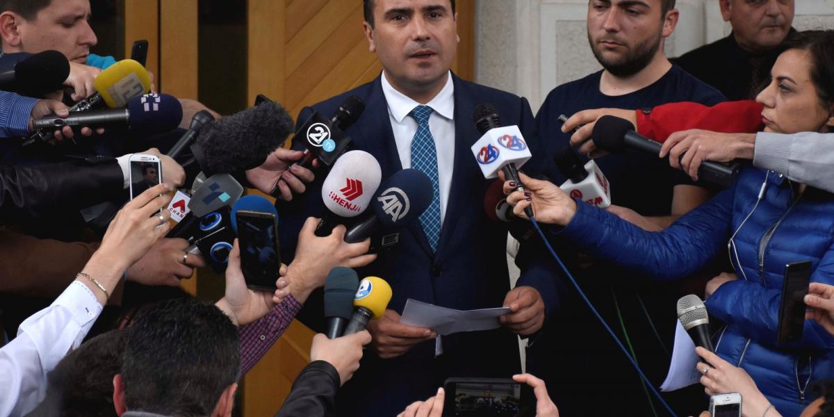 Egyelőre Zaev került ki győztesen FOTÓ: REUTERS/OGNEN TEOFILOVSKI