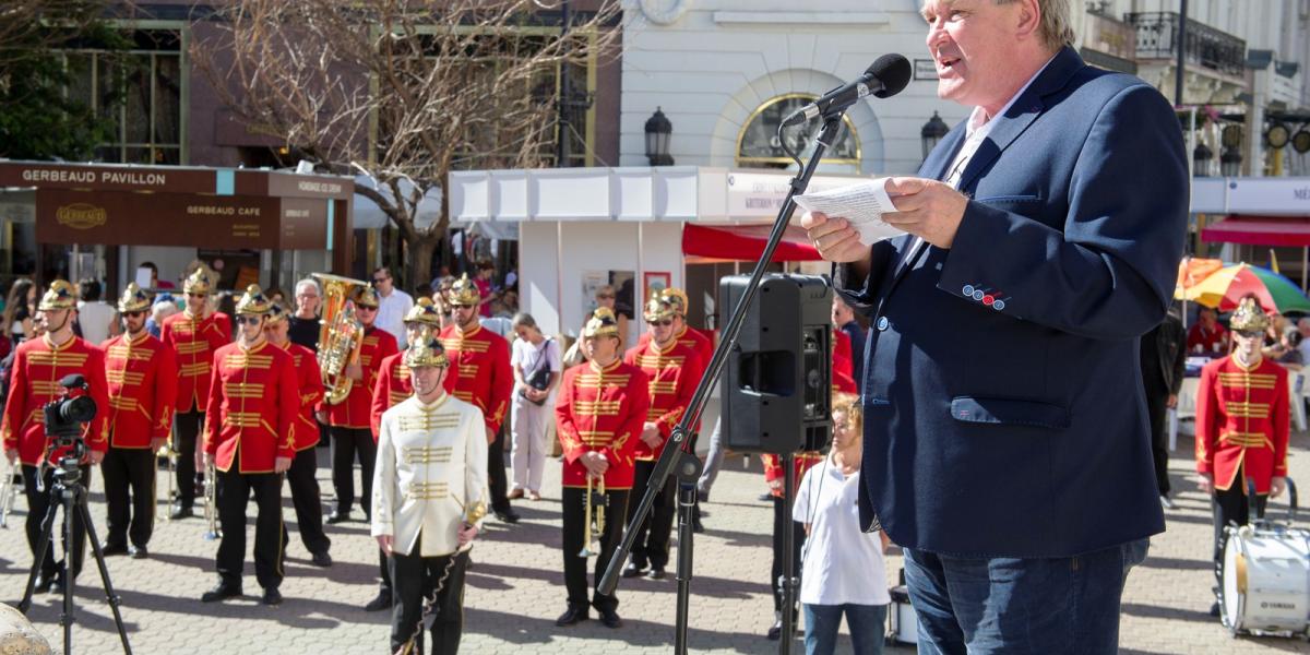 Závada Pál nyitotta meg a Könyvhetet FOTÓ: Molnár Ádám