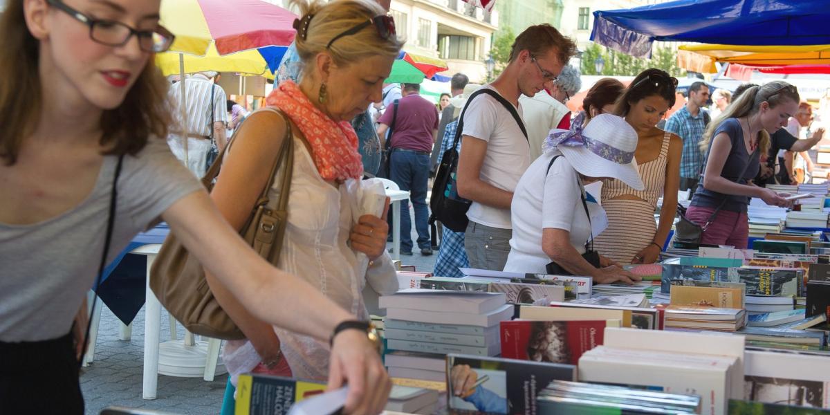 A kiadók többsége bevételnövekedésről számolt be vasárnap délben FOTÓ: MOLNÁR ÁDÁM