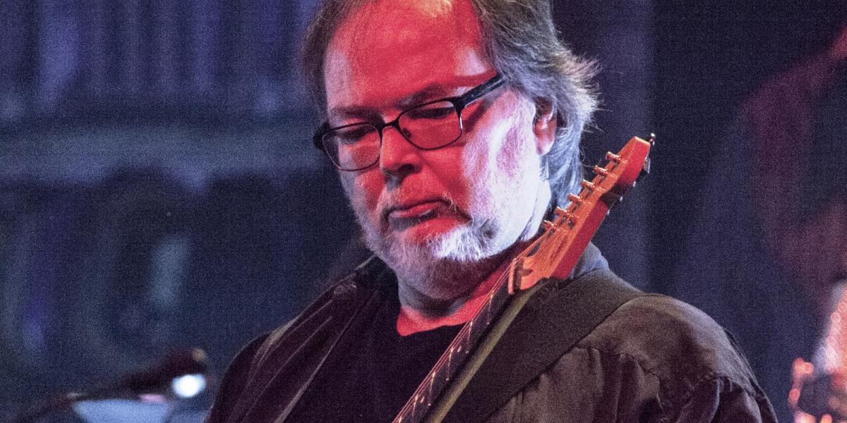  2015. október 10 - A Steely Dan, illetve Walter Becker a New York-i Beacon Színházban - Fotó: Santiago Felipe / AFP