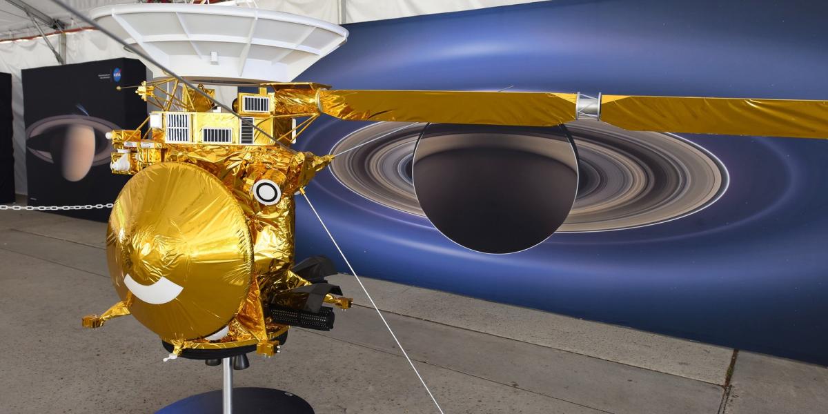 A Cassini modellje Pasadenában, a NASA egyik központjában. FOTÓ: Robyn Beck / AFP