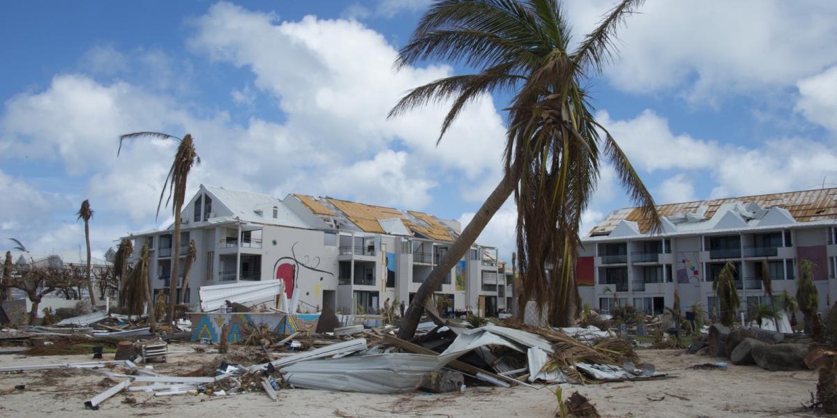  Saint Martin-i francia karibi szigetek, Nettle Beach öböl 2017. szeptember 16-án,  miután a szigetre lesújtott az Irma hurrikán