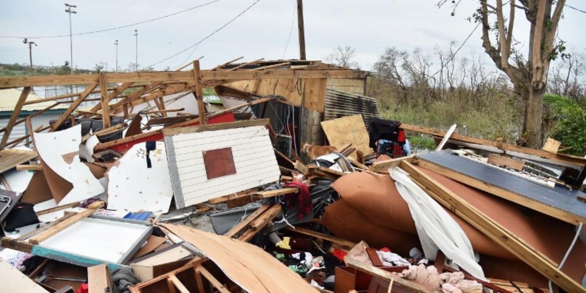 A hurrikán eddig is rettenetes károkat okozott és még nincs vége. FOTÓ: HECTOR RETAMAL / AFP