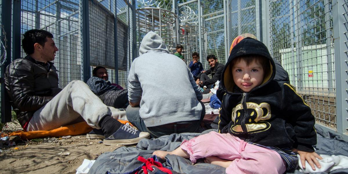 Brüsszel nem téríti meg a magyar drótkerítés költségeit. A felvétel a magyar–szerb határon, a röszkei tranzitállomáson készült. 