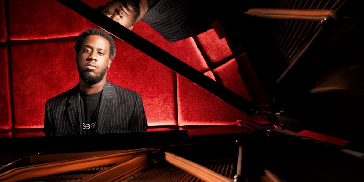 Robert Glasper sokak szerint műfajtörténetet ír, sokak szerint „csak”
ráérzett a korszellemre Fotó: Universal Music