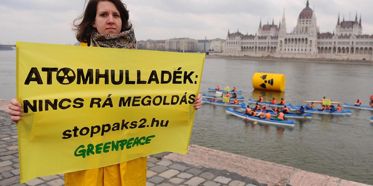 Rendszeres a bővítés elleni tiltakozás, legutóbb vasárnap tüntettek. FOTÓ: Vajda József