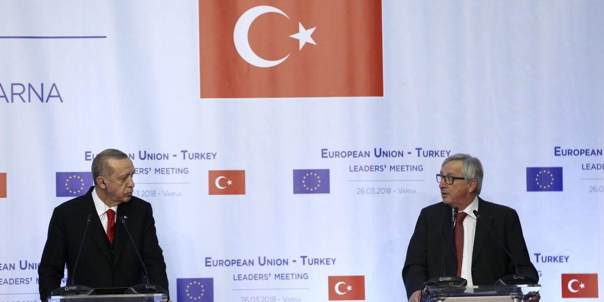 Nézeteik tartják a távolságot - Erdogan és Juncker a találkozó után Fotó: Anadolu Agency/Murat Kula