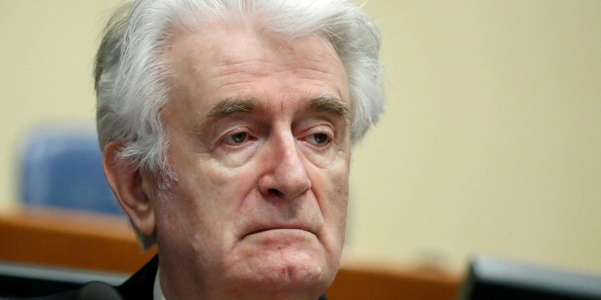 Radovan Karadzic az MICT keddi tárgyalásán. Fotó: Yves Herman / ANP / AFP