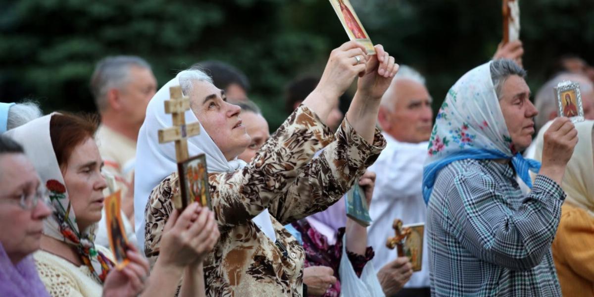 Pravoszláv asszonyok az ukrajnai megbékélésért imádkoztak Donyeckben FOTÓ: EUROPRESS/GETTY IMAGES/JOHN MOORE