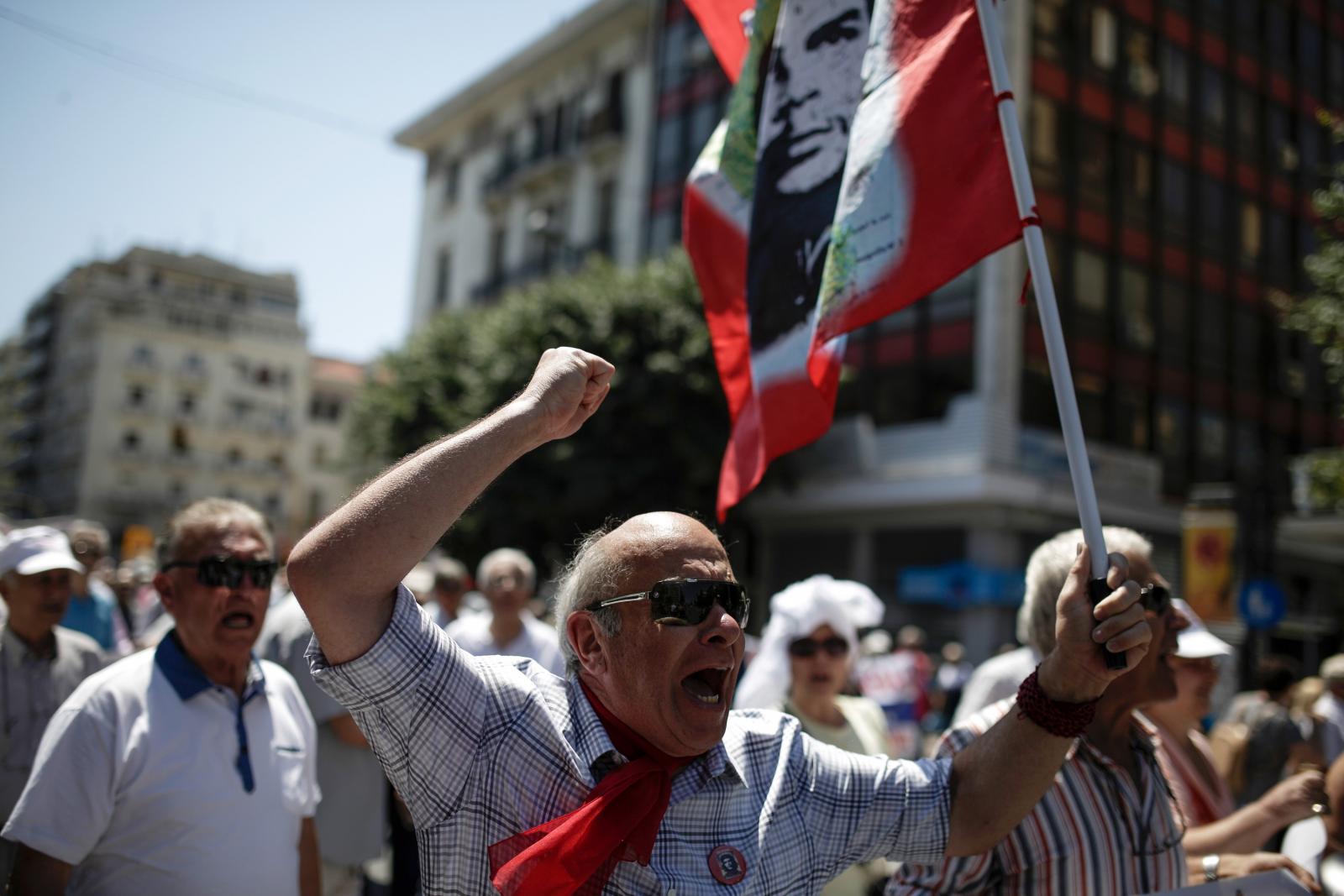 Balos görög demonstrálók – A neoliberalizmus ma már nem működik nemzetközi rendként