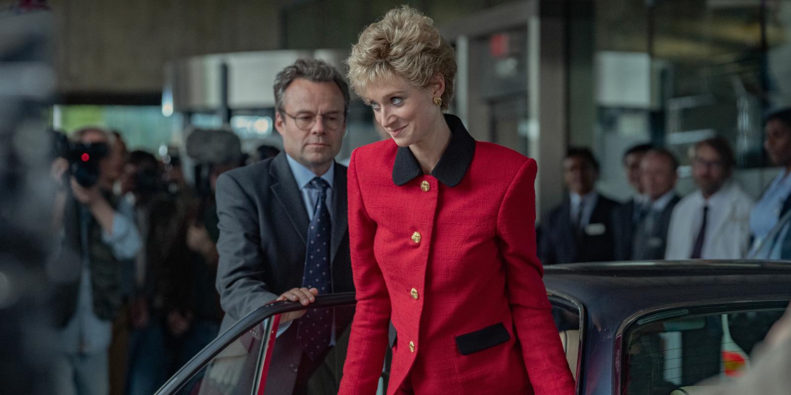 Diana (Elizabeth Debicki), ahogy anno a valóságban, a fikcióban is főszereplő