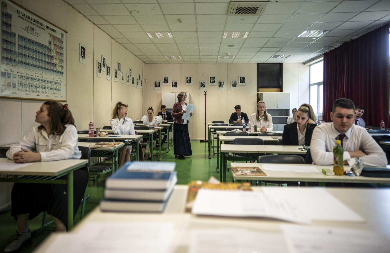 A minősítés önmagában hosszadalmas procedúra, most még bonyolultabbá tették azt a tanárok számára