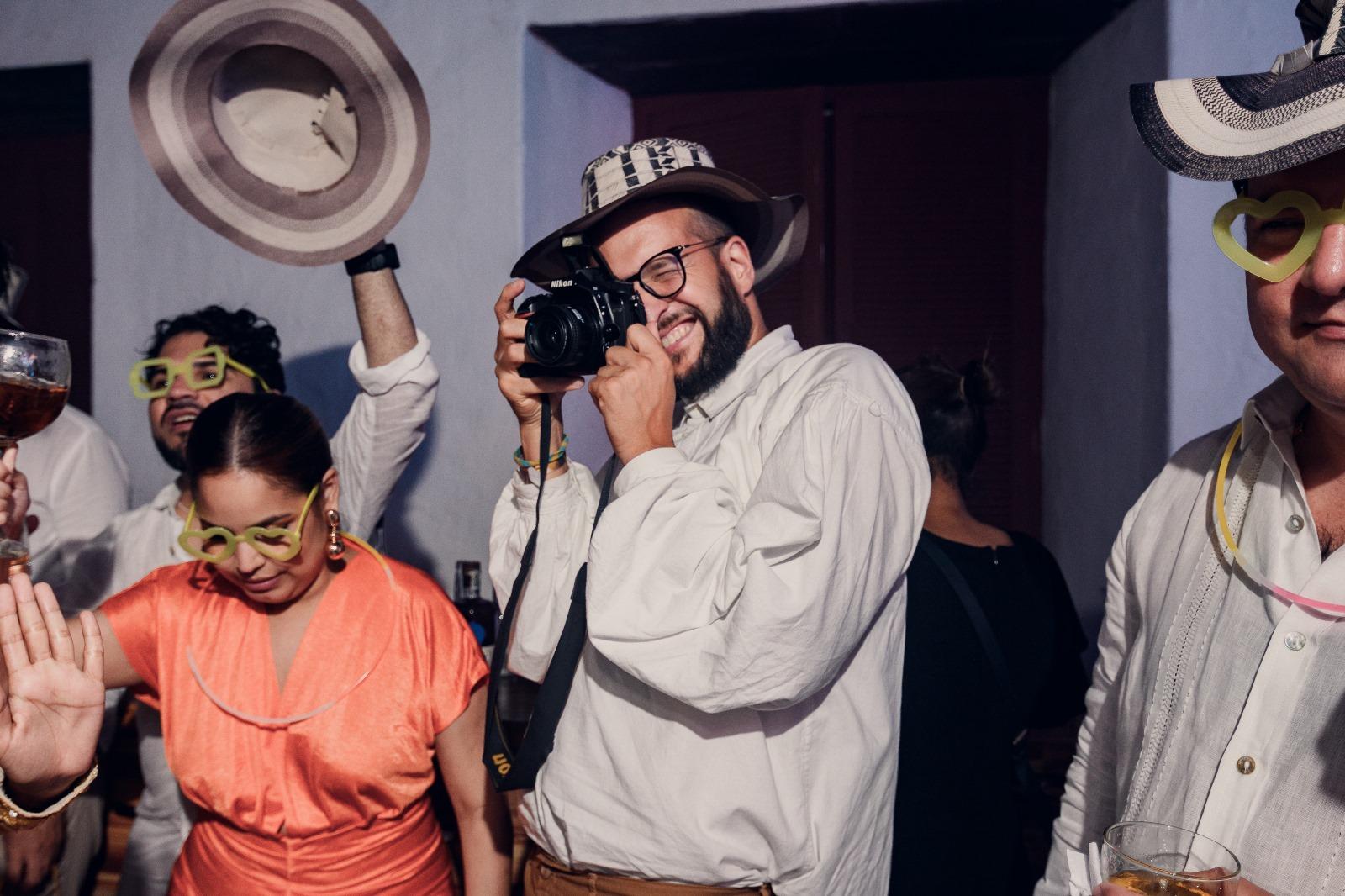 Az első esküvő képei a kolumbiai Cartagenában.