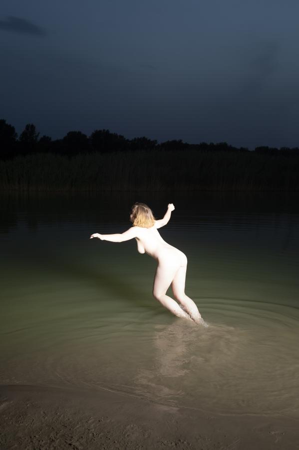 Részlet Sivák Zsófia Balaton fotósorozatából.