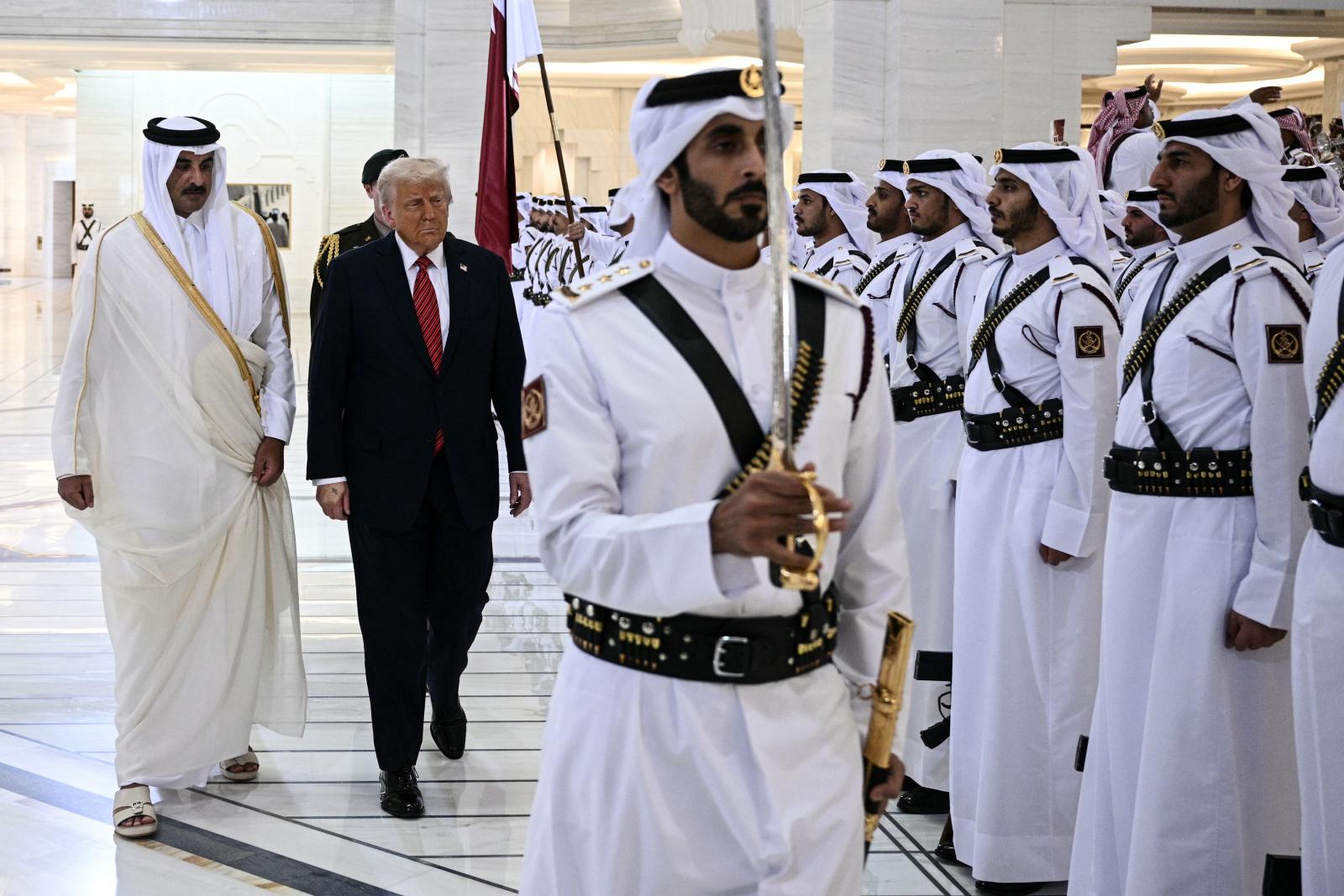 Trumpot Dohában fejedelmi pompa és a katari emír fogadta