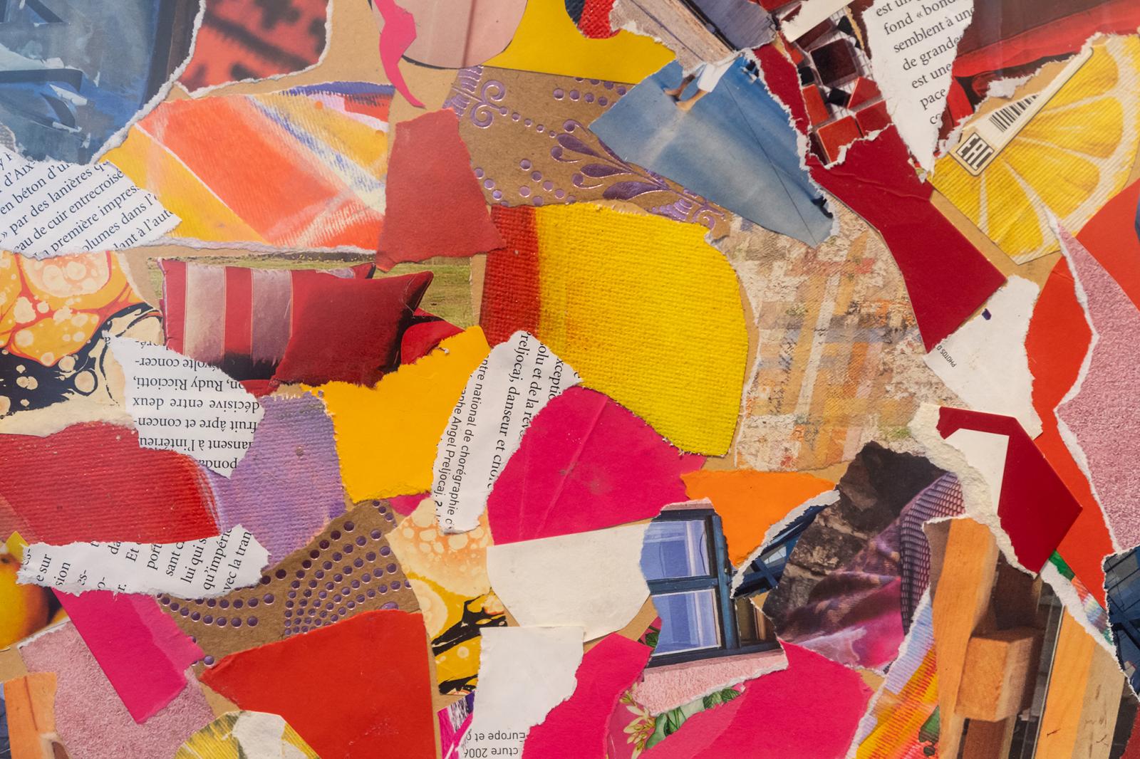 A színek és formák kavalkádja az adott helyszín érzetét akarja átadni