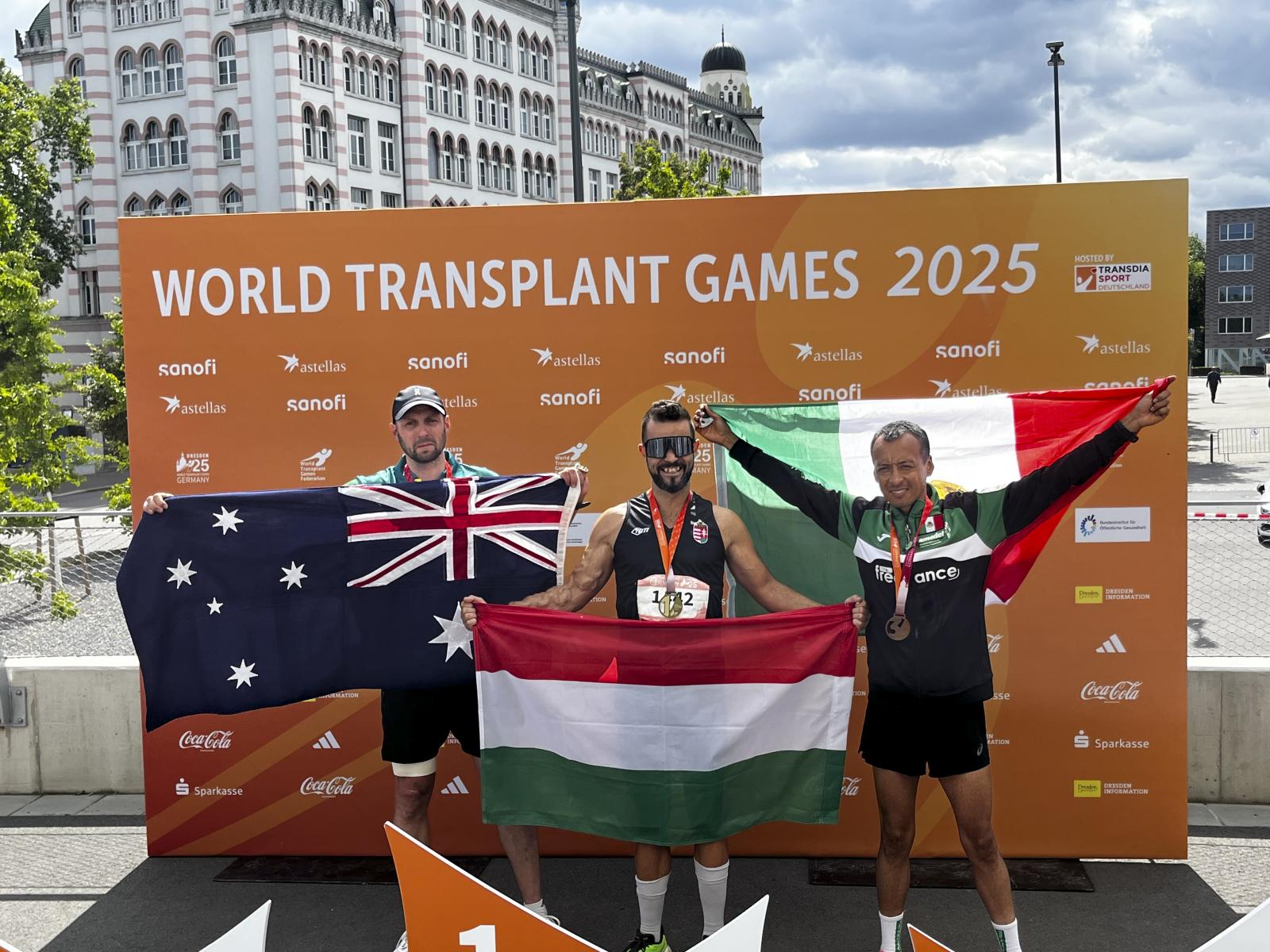 Mezei Gergő a németországi viadalon nyolc számban indult, és mindegyikben dobogóra állt