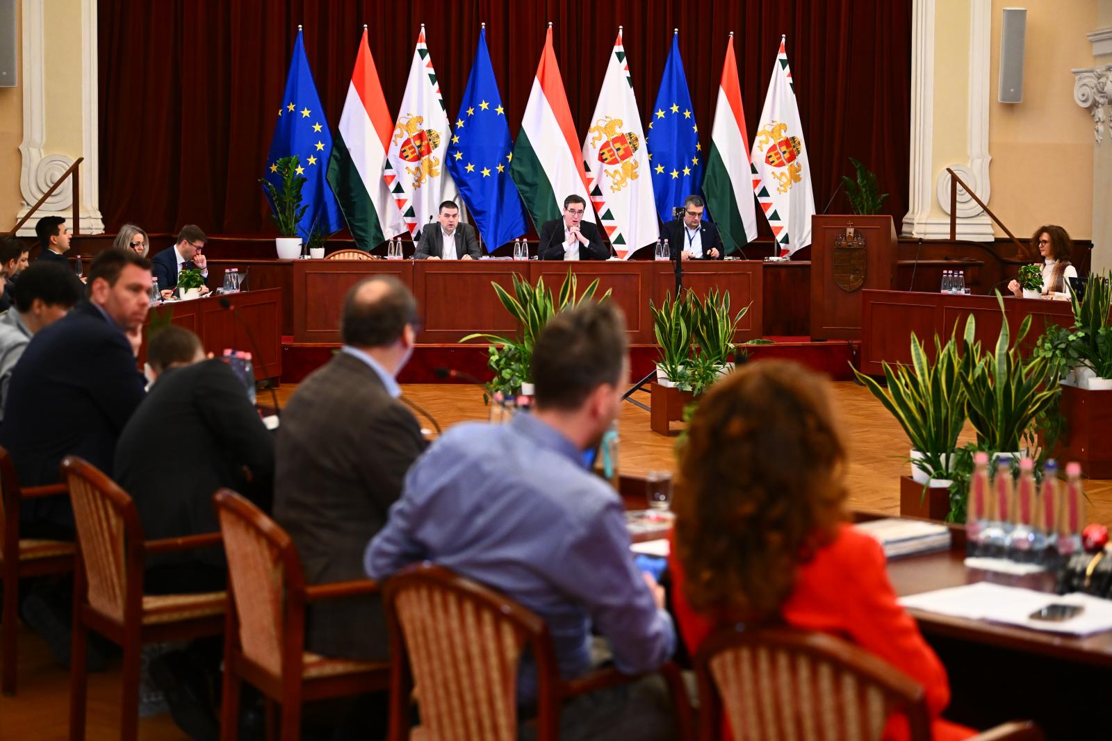 A Fővárosi Közgyűlés december 17-én.