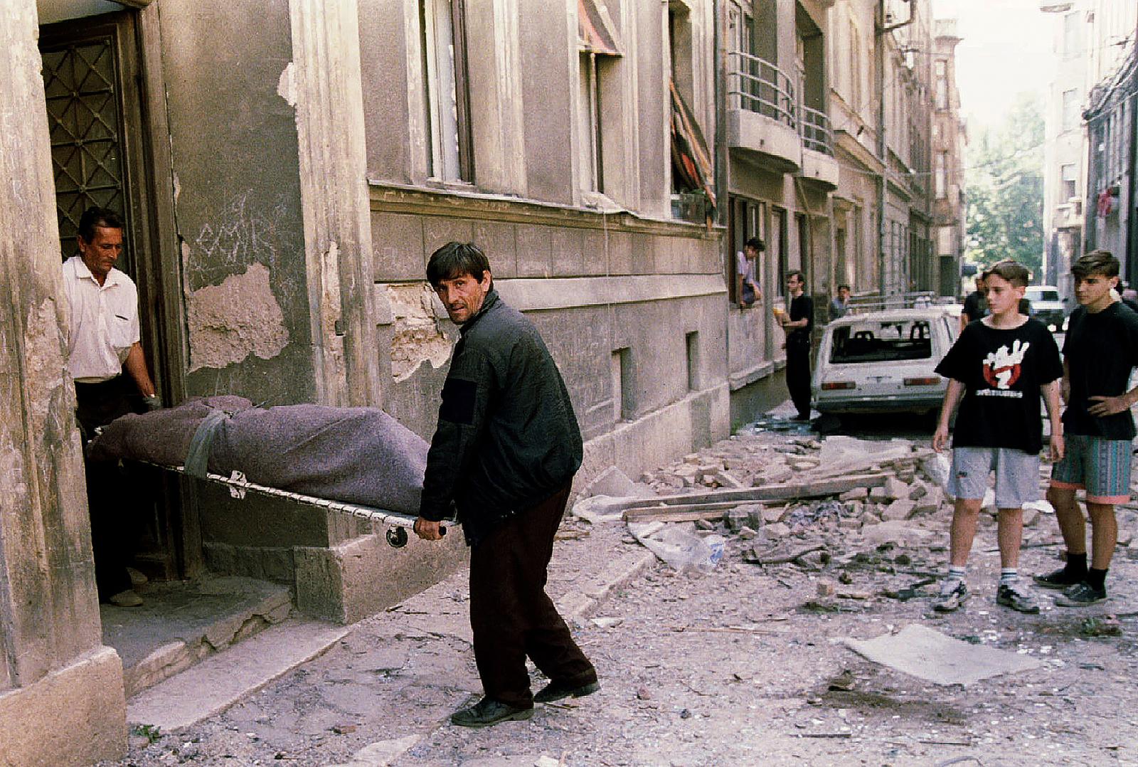 Balogh László nemegyszer ment túl közel a halálos veszedelemhez – a Pulitzer-díjas fotós képe az ostrom alatt készült