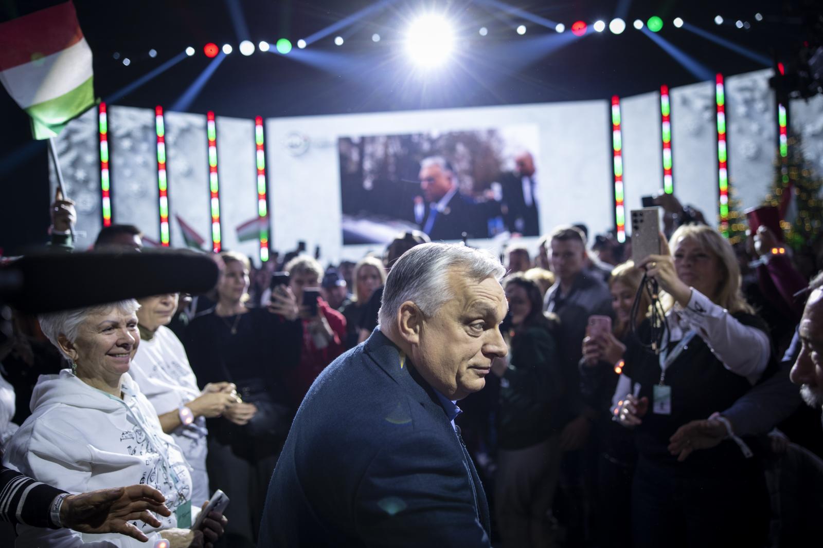 Orbán Viktor miniszterelnök a Digitális Polgári Körök által szervezett háborúellenes gyűlésen Szegeden