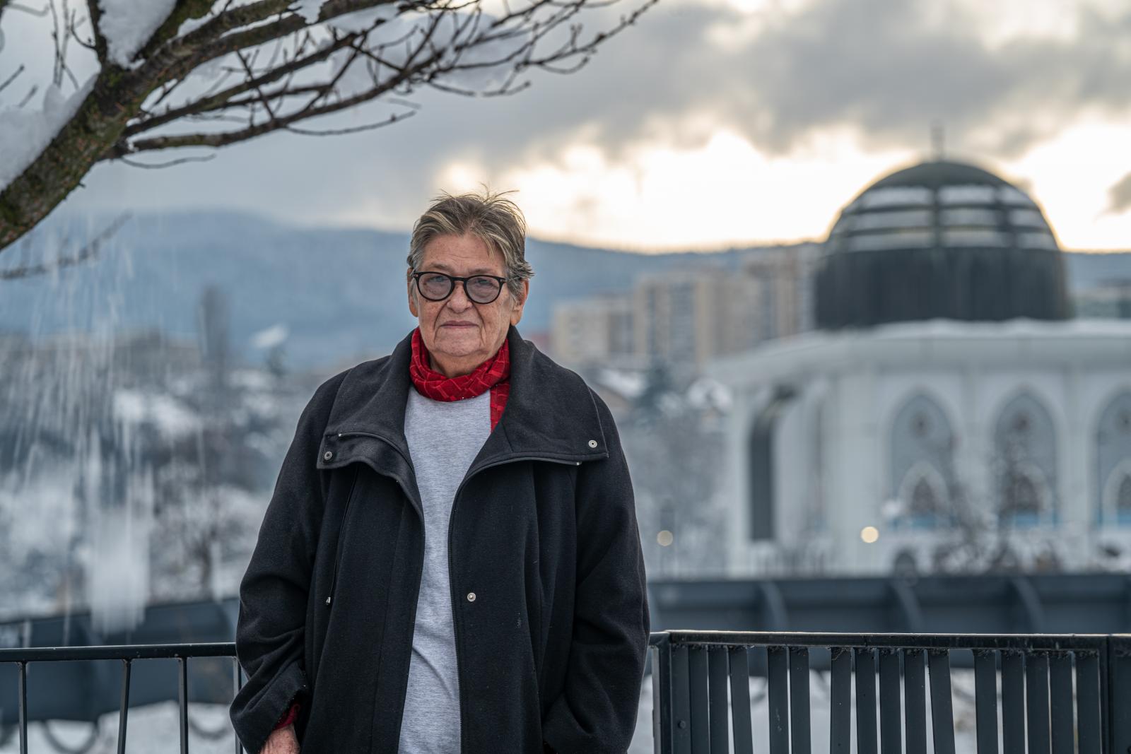 Juhász-Pašić Éva 