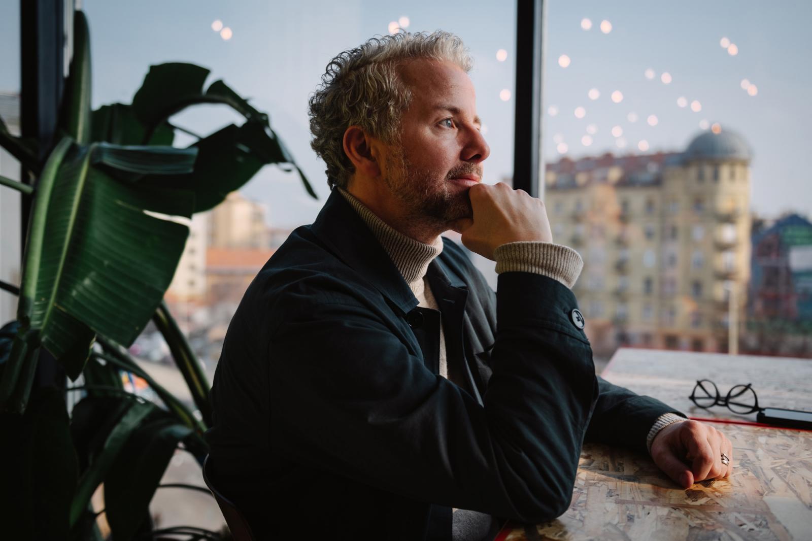 A Magyar Orvosi Kamara (MOK) által szervezett tüntetés Budapesten a Kossuth téren 2025. március 8-án