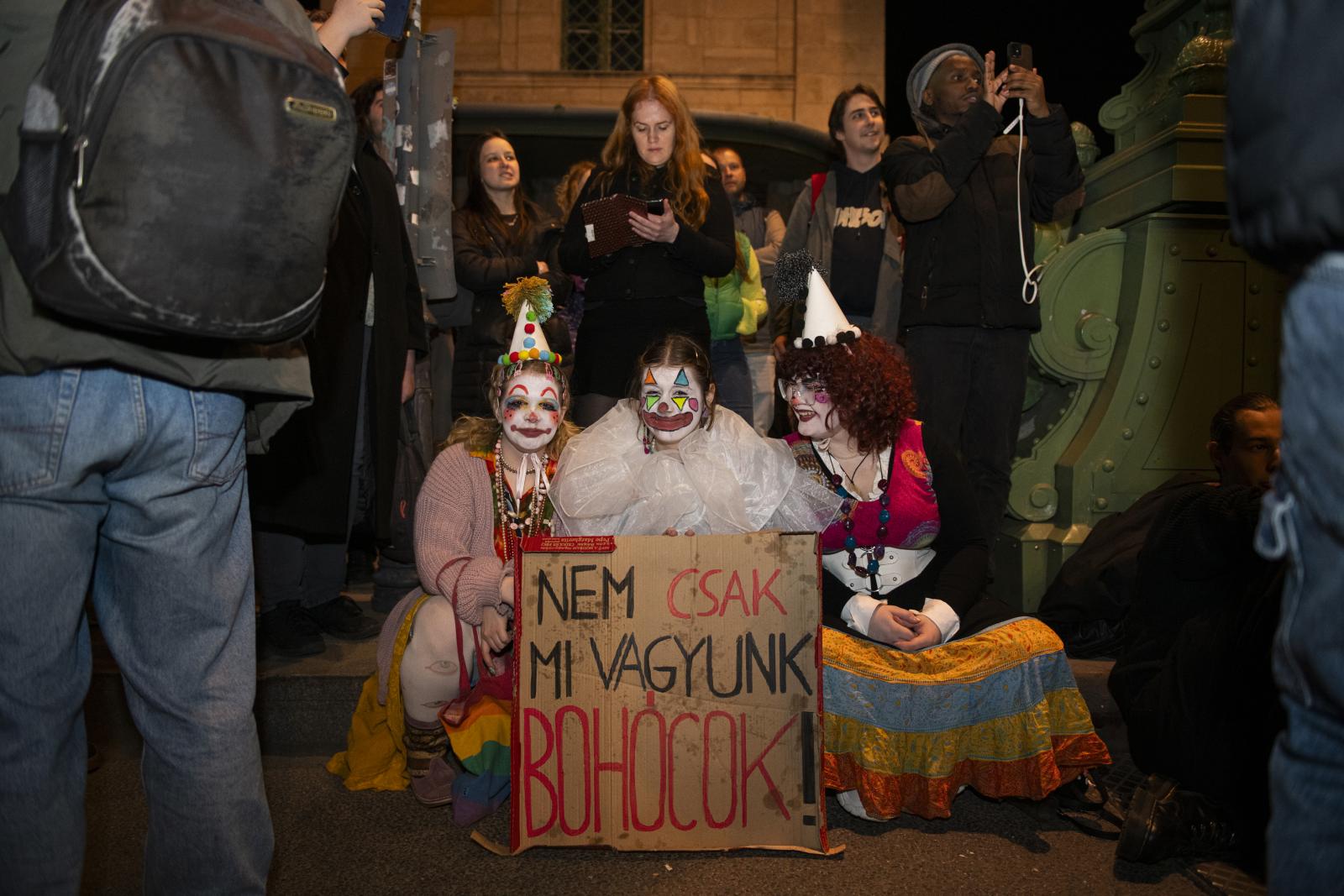 Riport a Van helyed alapítványnál április 3-án.