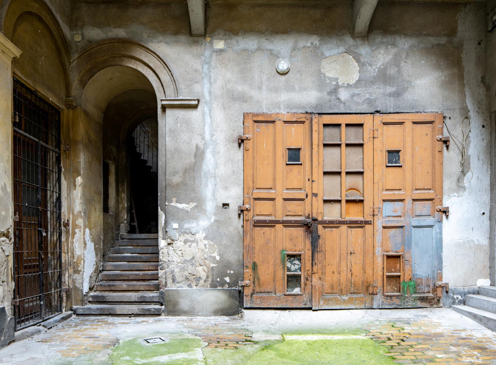 Ferenciek tere 2., 2022 