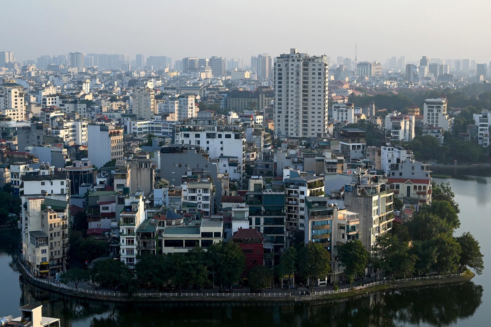  A néhány évtizede még lepukkant, elmaradott vietnámi főváros, Hanoi ma egy modern délkelet-ázsiai nagyváros képét mutatja