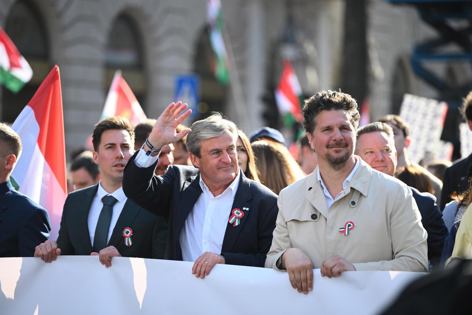 Nemzeti Menet - Tisza Párt