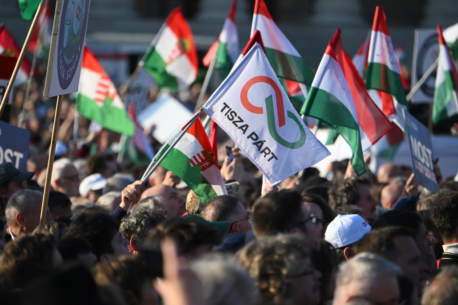 Nemzeti Menet - Tisza Párt