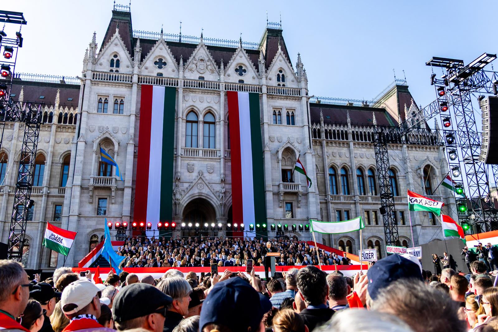 Nemzeti Menet - Tisza Párt