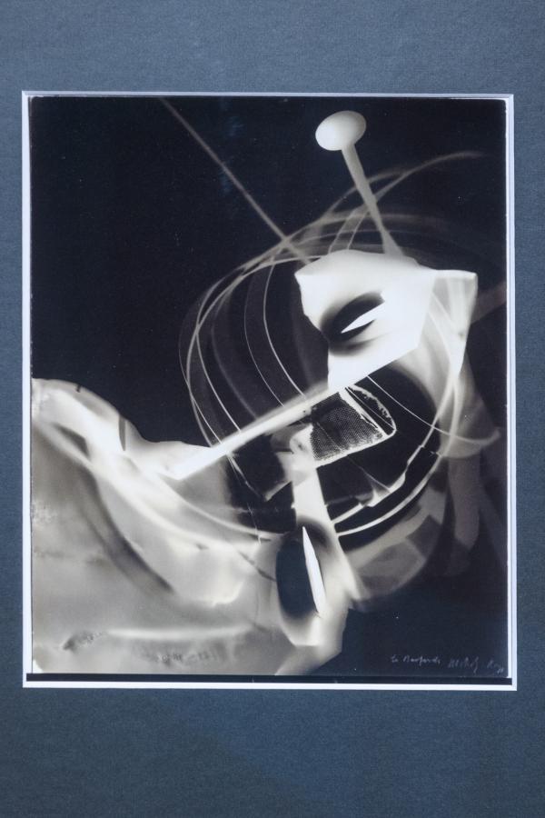 Moholy-Nagy László fotogramja