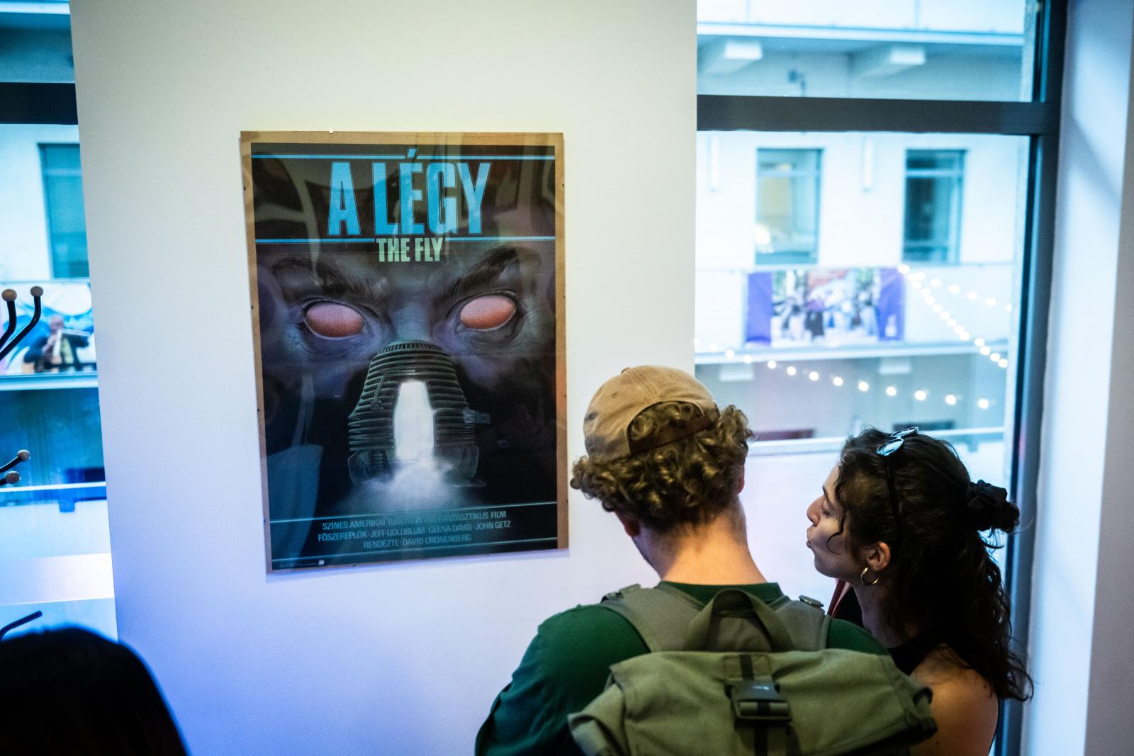 A filmplakátokat a grafikusok a saját látásmódjuk alapján alkották meg