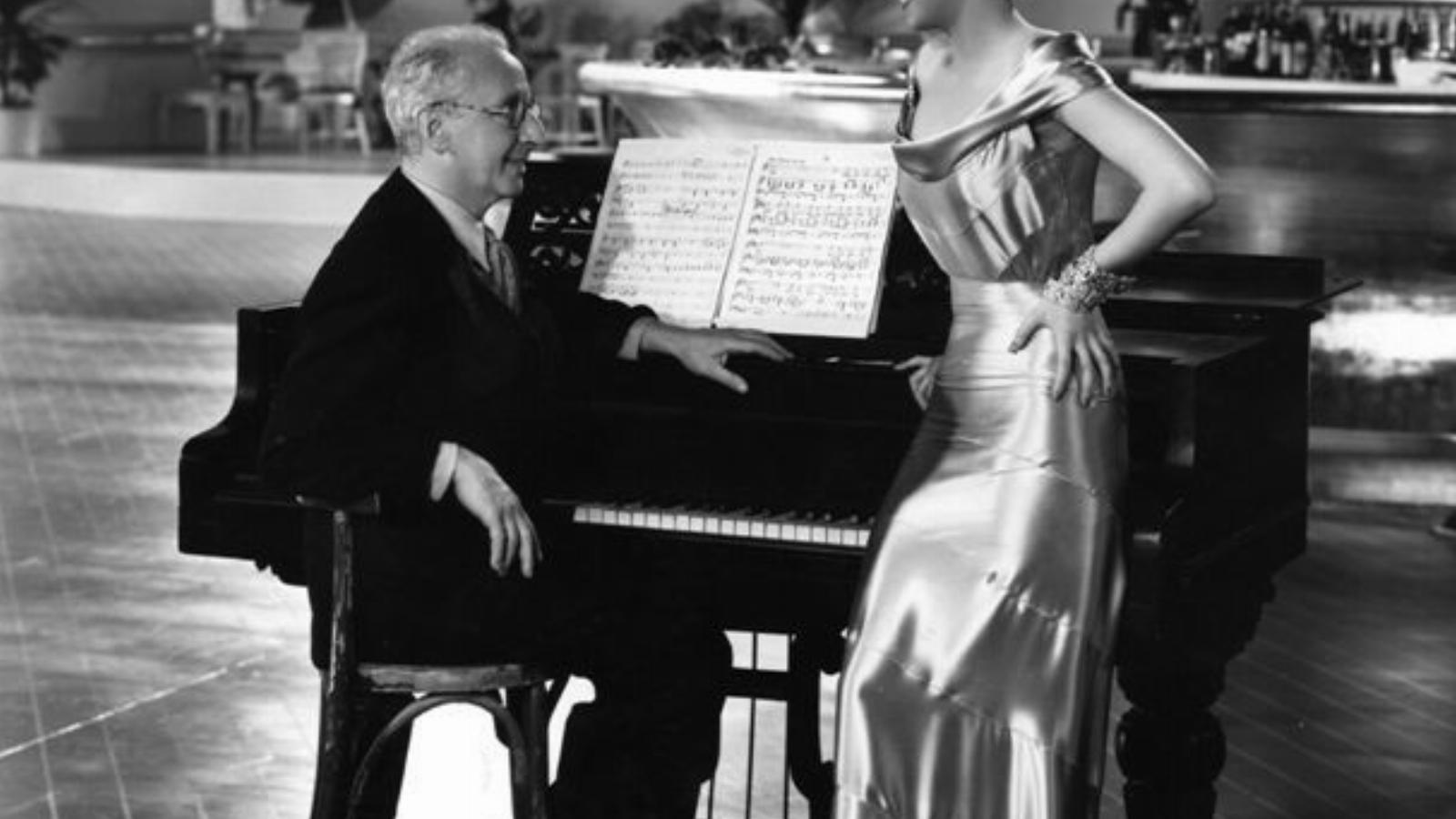 Jerome Kern a 30-as évek nagy filmsztárjával, Jean Harlow-val - Fotó: Gettyimages.