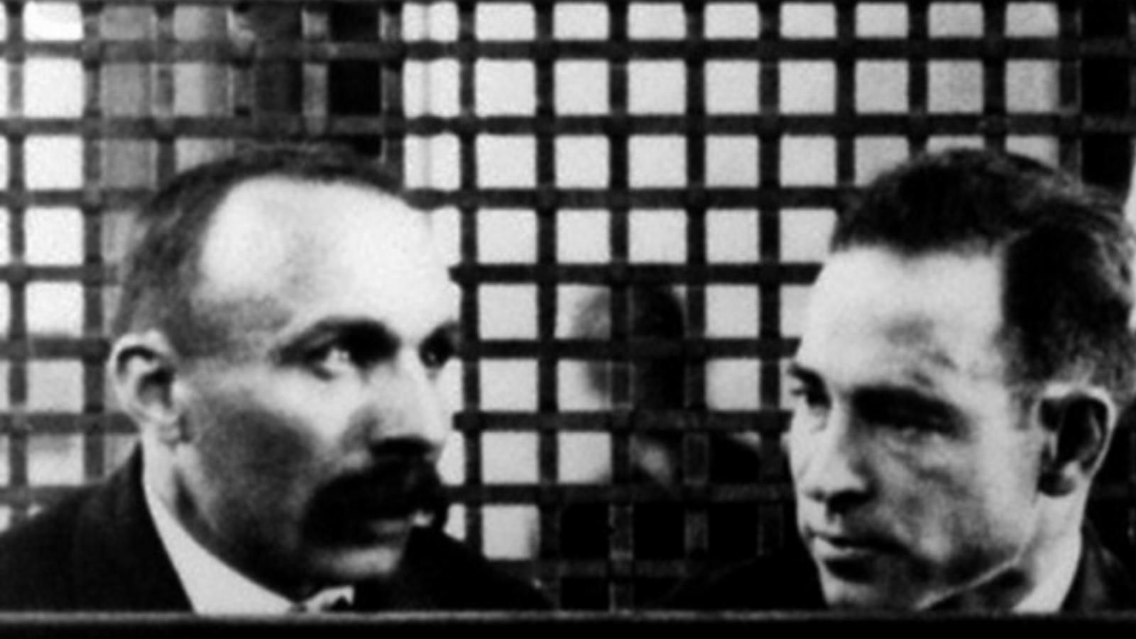 Vanzetti (balról) és Sacco a tárgyalóteremben - Fotó: Boston Public Library