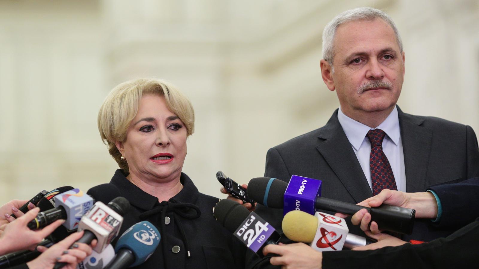 Dancila és Dragnea egy januári sajtótájékoztatón.