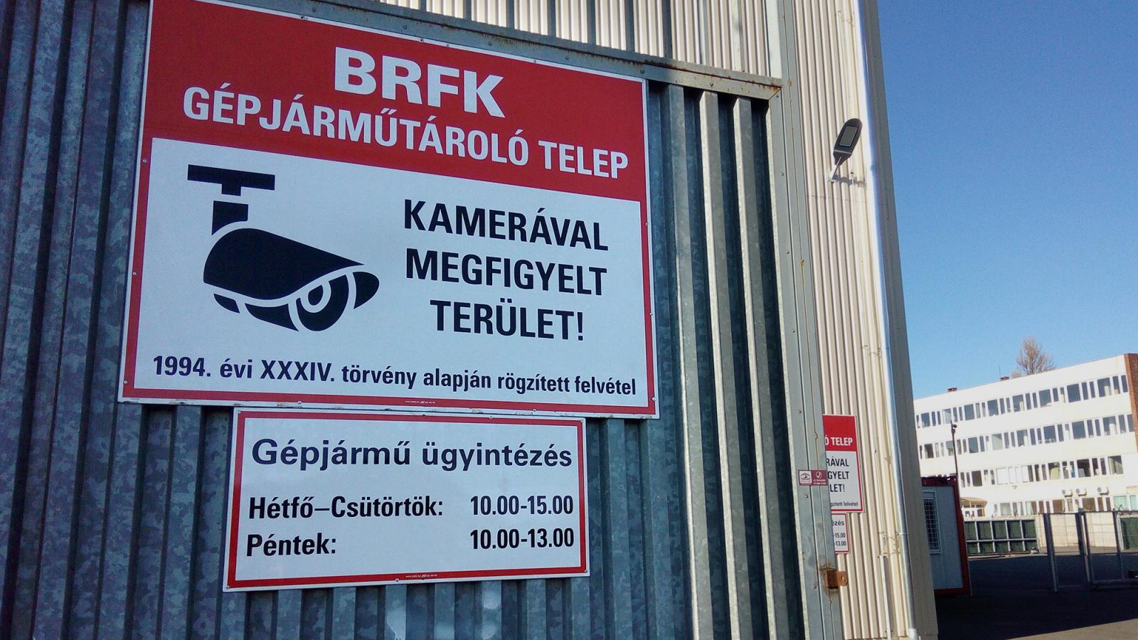 A BRFK telephely főbejárata